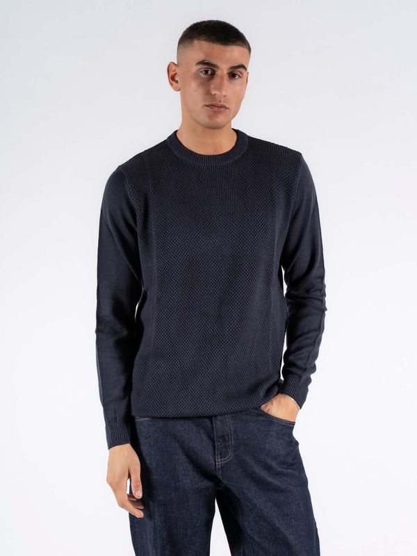 Hubble O-neck knit