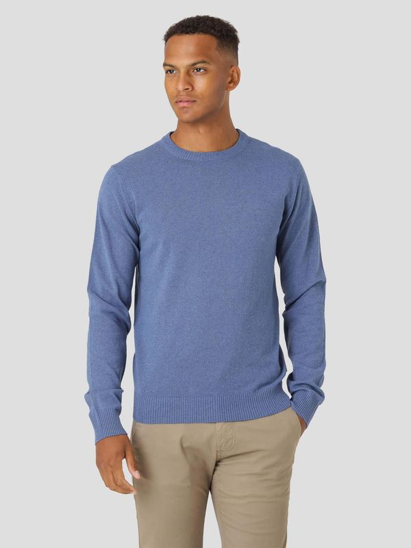 Marcus Dustin Knit Wear